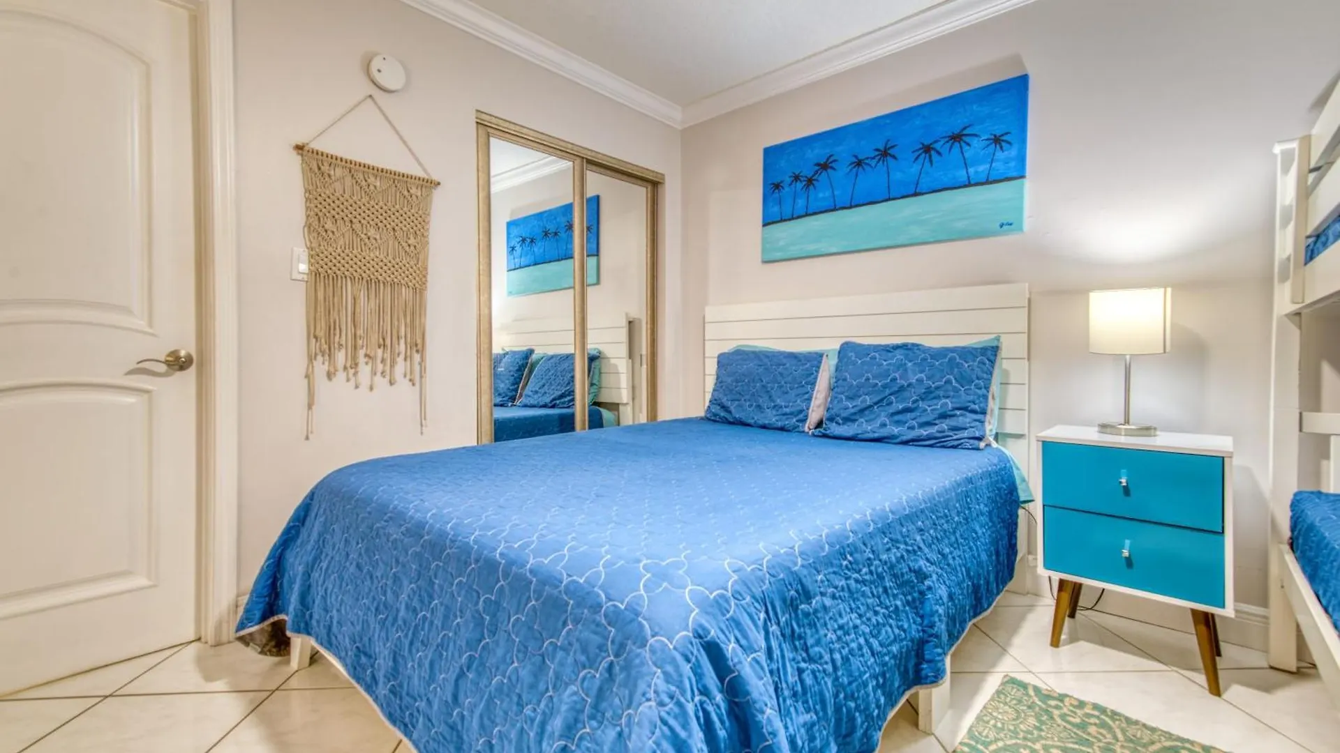 Apartment Beach House Condominiums A203 - Beachfront With Pool, Wifi, & Beach Service Destin United States