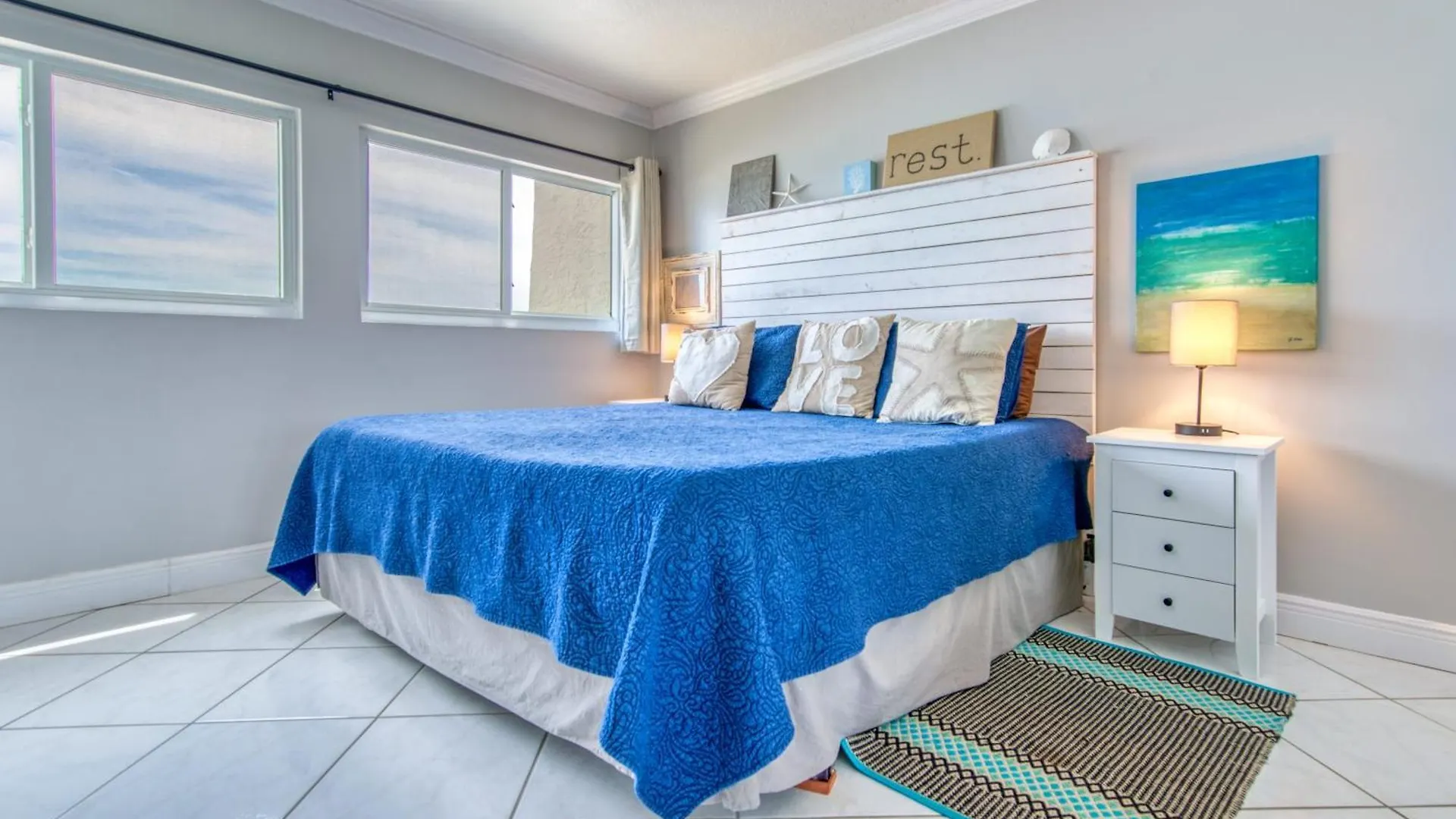 Apartment Beach House Condominiums A203 - Beachfront With Pool, Wifi, & Beach Service Destin