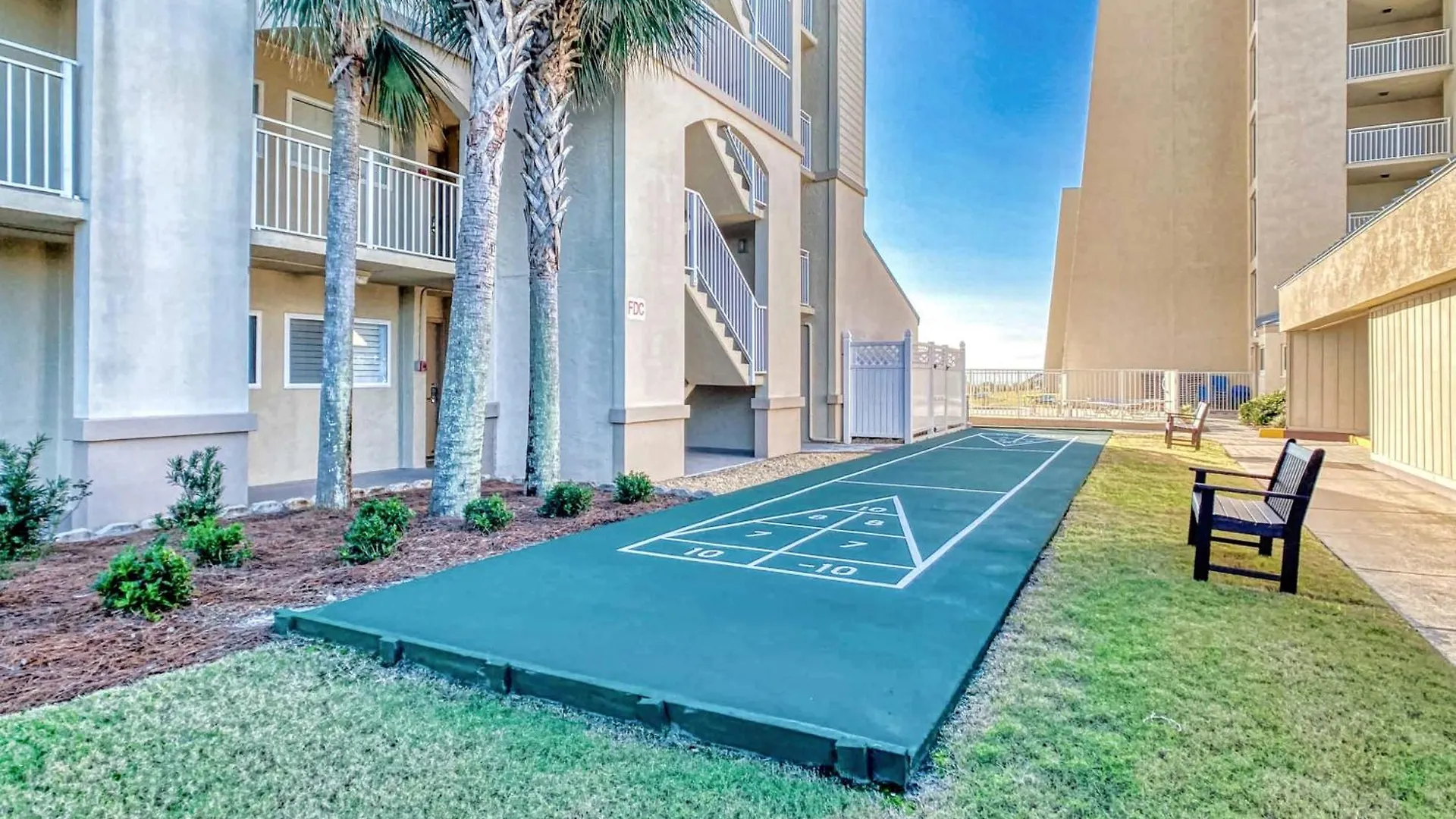 Beach House Condominiums A203 - Beachfront With Pool, Wifi, & Beach Service Destin